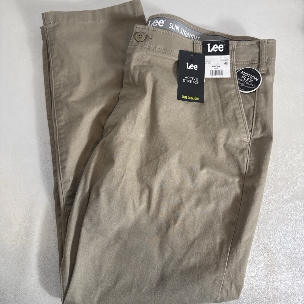 LEE Active Stretch Slim Straight Fit Khaki Pants Men's 40x30  Motion Flex NWT